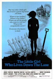 دانلود فیلم The Little Girl Who Lives Down the Lane 197610480-1618631611