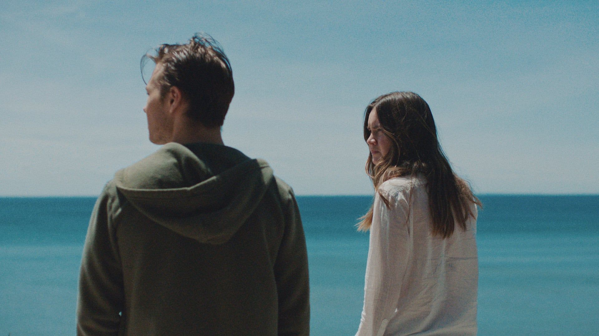 دانلود فیلم The Beach House 2019