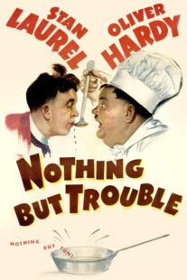 دانلود فیلم Nothing But Trouble 1944404817-2120922047